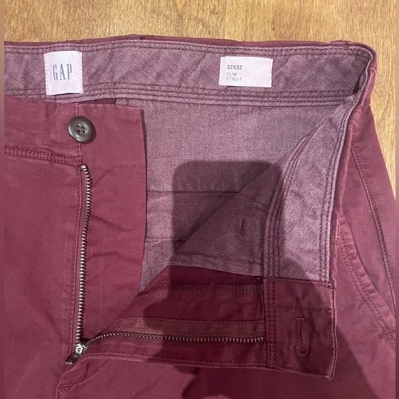 *SOLD* GAP slim fit burgundy chino pants size 32x32 - Picture 3 of 4